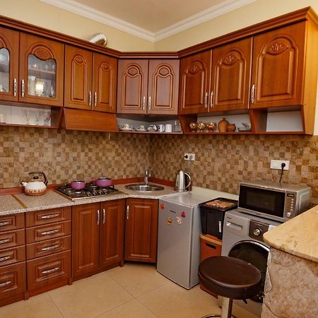 Apartment On Javakhishvili Batumi Exteriér fotografie