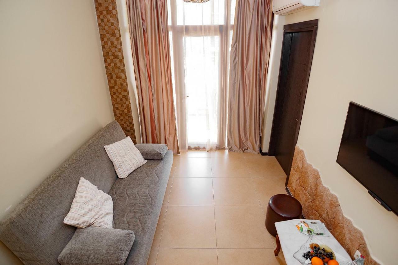 Apartment On Javakhishvili Batumi Exteriér fotografie